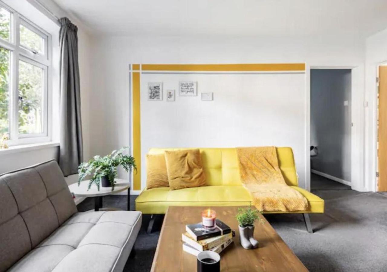 Renovated 2-bedroom In With Free Wifi, Private Entrance, And Easy Access To Trafford Centre & Manchester Airport Sale